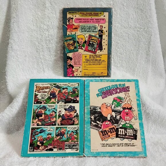Group of 3 Assorted Archie Comics Digest Magazines by Archie Comics!! - Picture 2 of 2